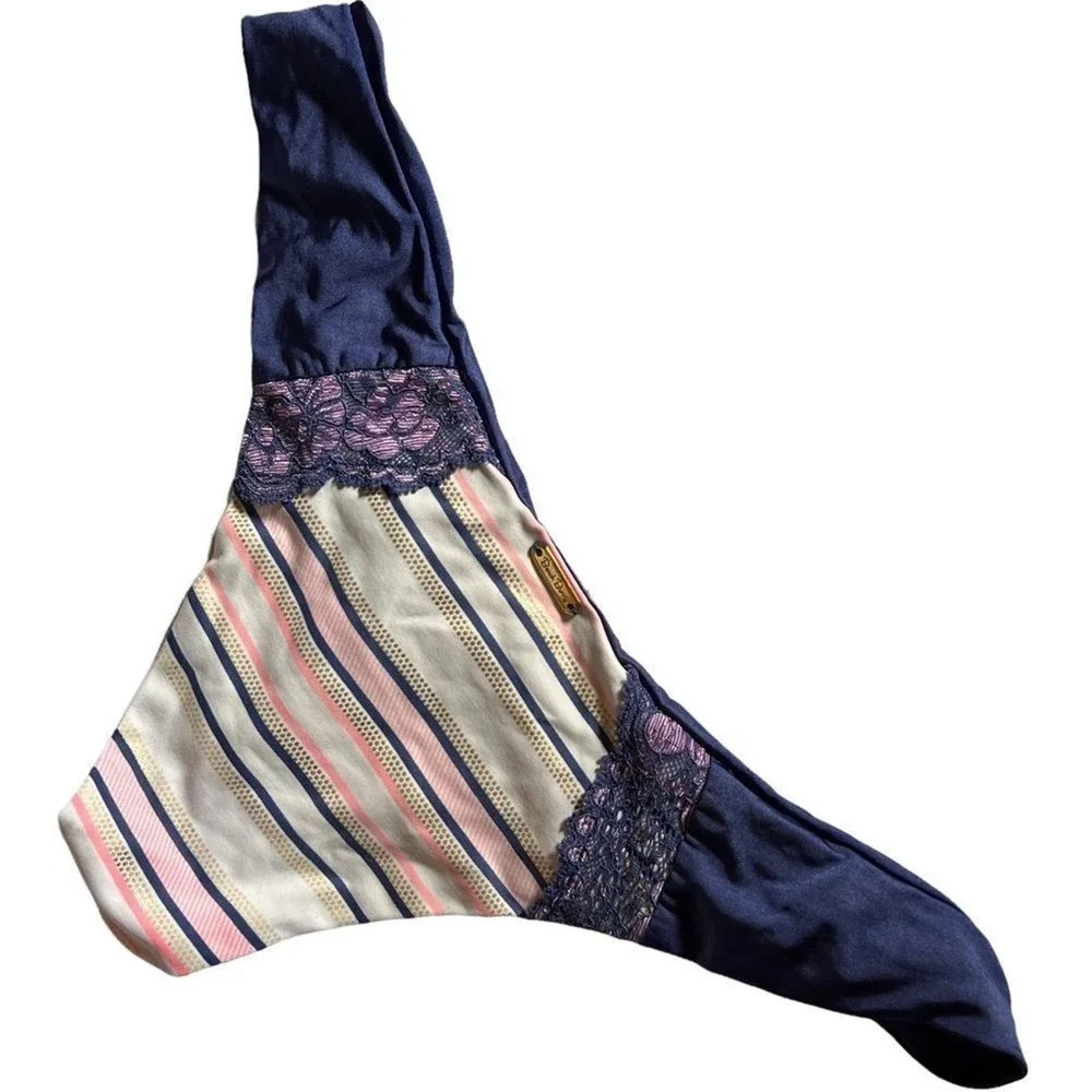Beach Bunny A Shore Thing‎ Reversible Bikini Bottom